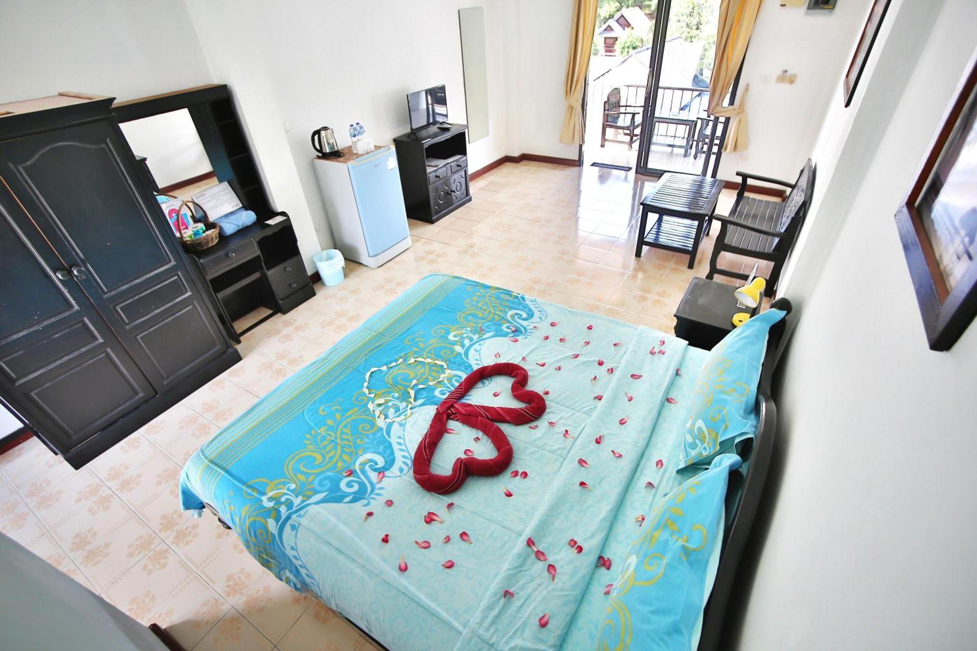Lotus Friendly 3* Chaweng Beach