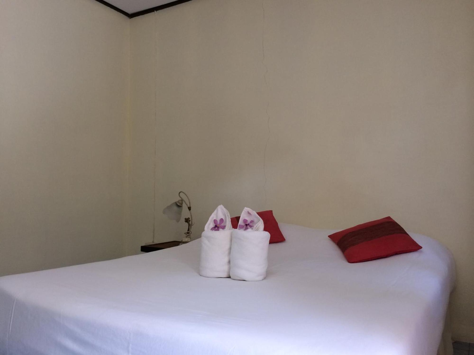 Baan Rom Mai Resort