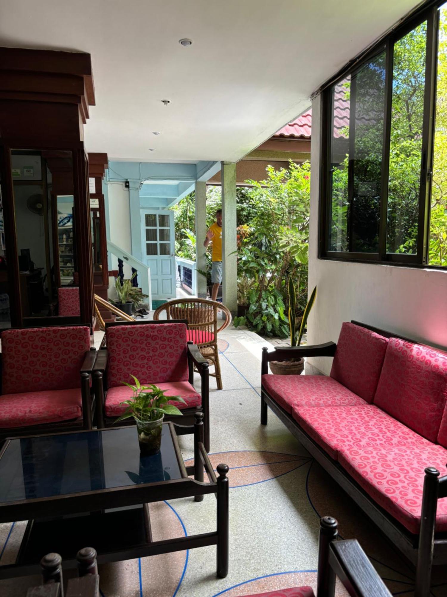 Bonny Hotel Lamai Beach (Koh Samui)