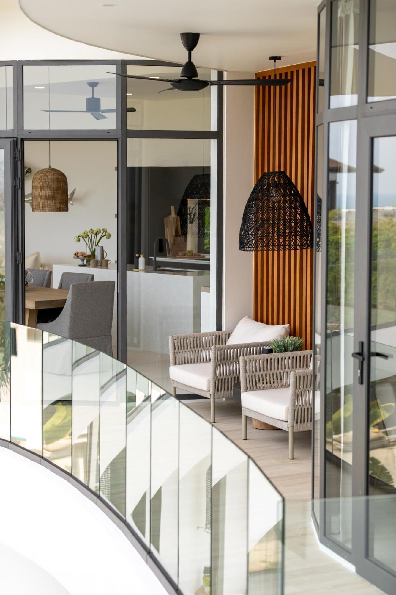 Skyline 9 - Spacious & Stylish Luxury Panoramic Seaview With Outdoor Living & Kitchen, Outdoor Cinema, Private Gym, Salt Water Pool With Jacuzzi In Plai Laem Koh Samui