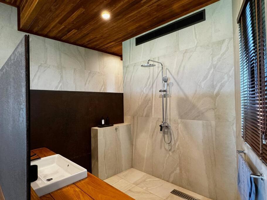 Mangosteen, 10br, 20 Pers Villa Koh Samui