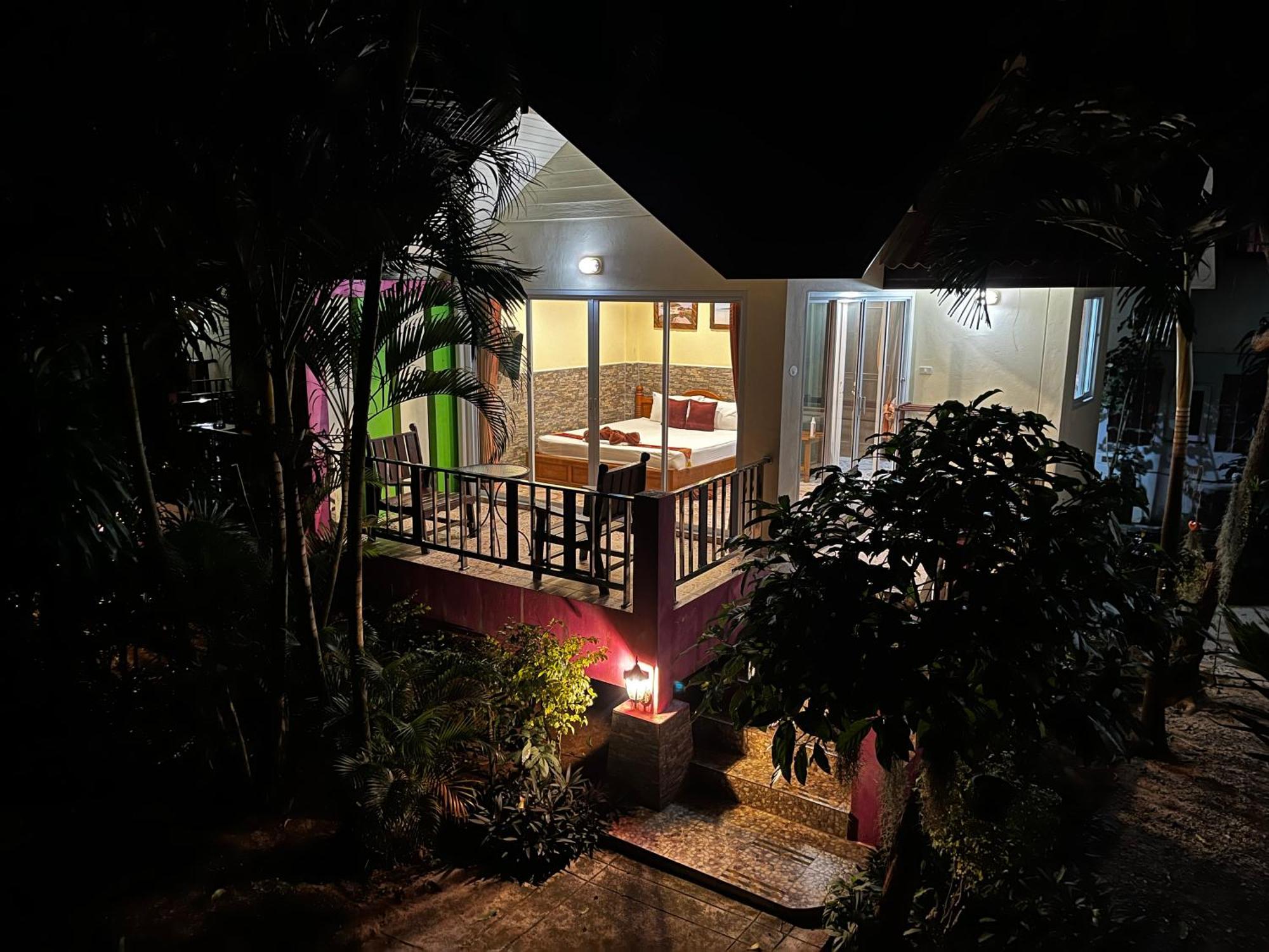 Mae Somboon House Maison d'hôtes Plage de Lamai