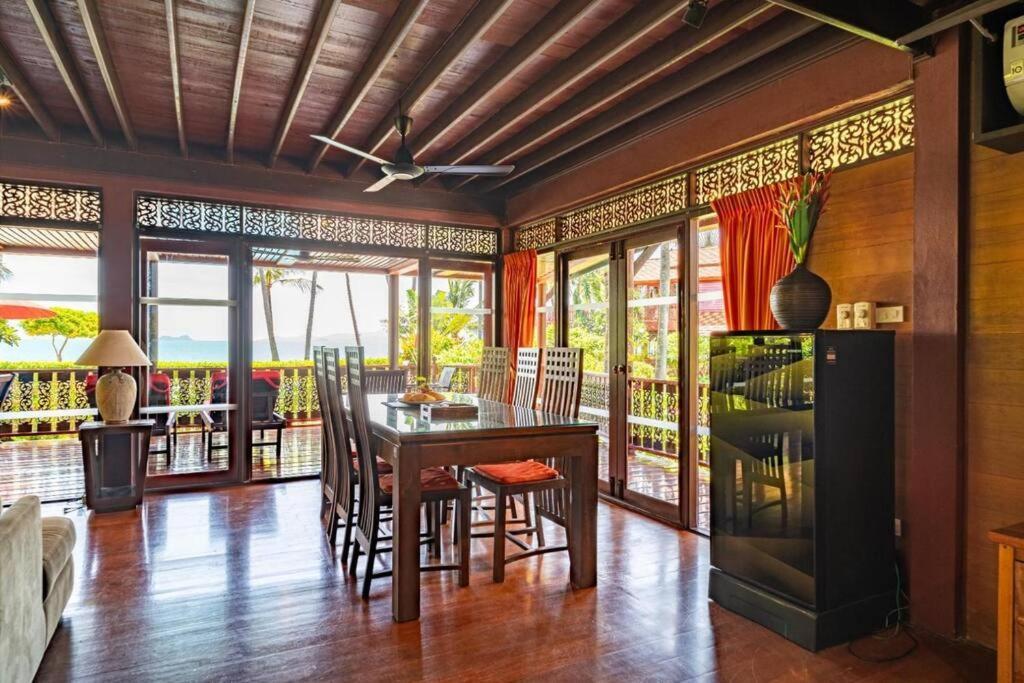 Tropical Beachside 4 Bedroom - Kbr23 * Amphoe Koksamui