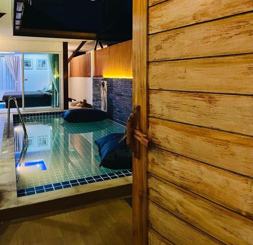 Pool Chaweng Villa