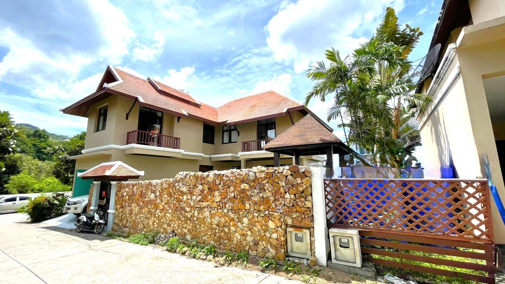 Rockstar Bob Marley Villa *