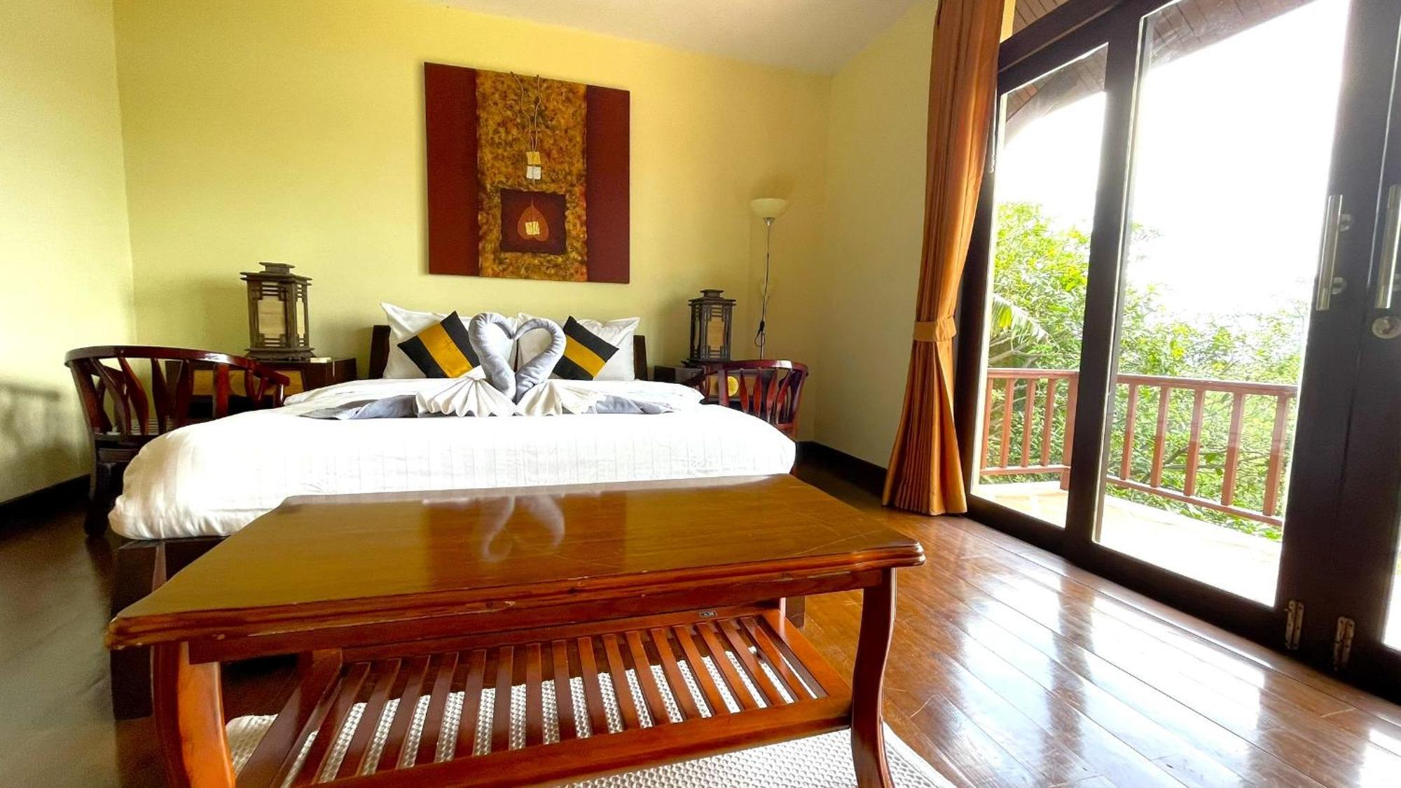 Rockstar Bob Marley Villa