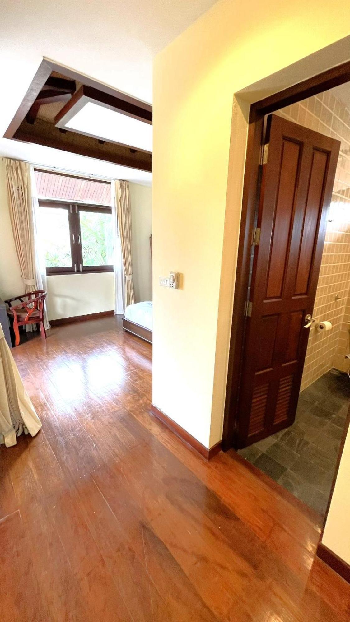 Villa Rockstar Bob Marley *