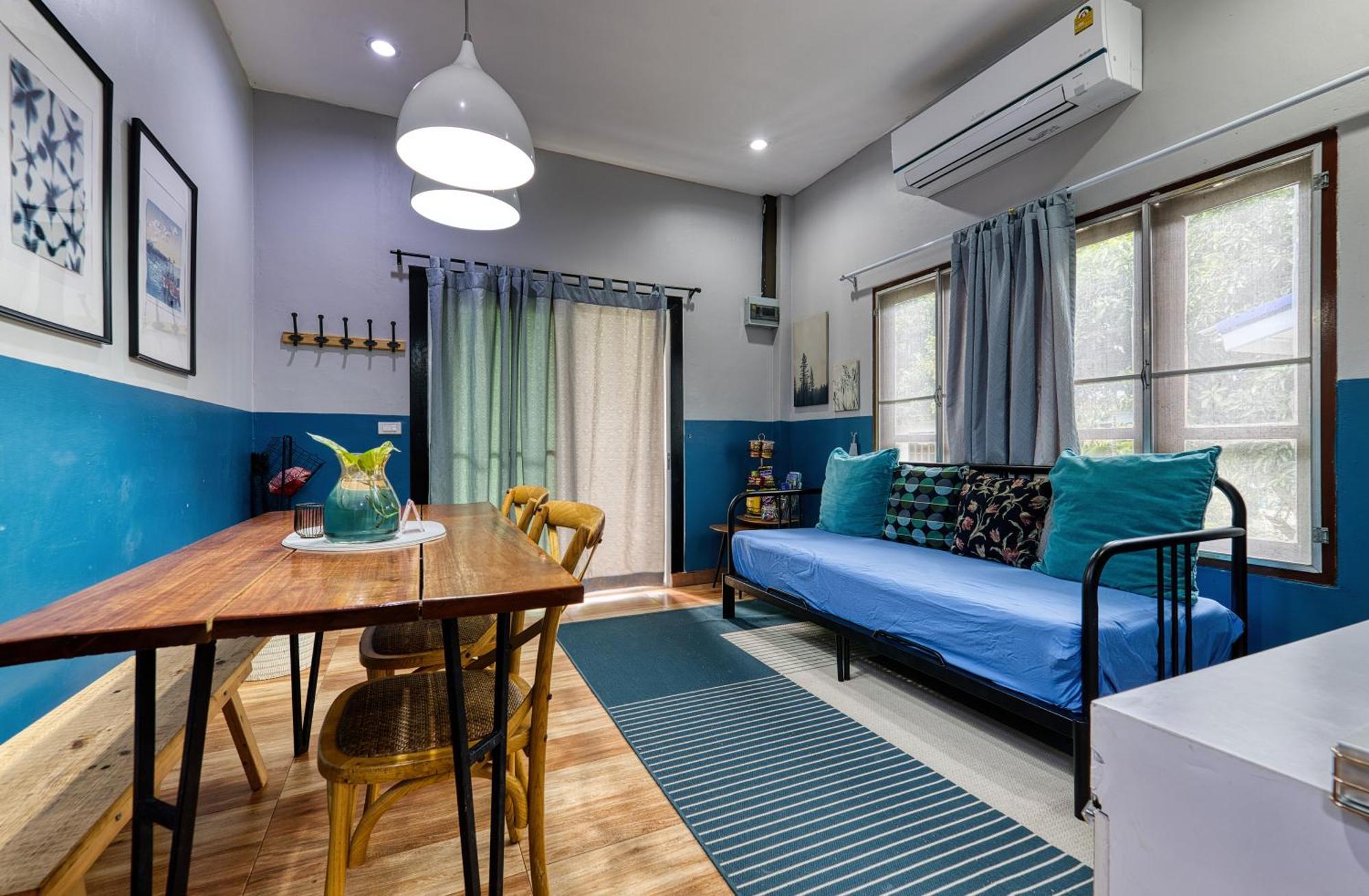 Holiday home Maenam *