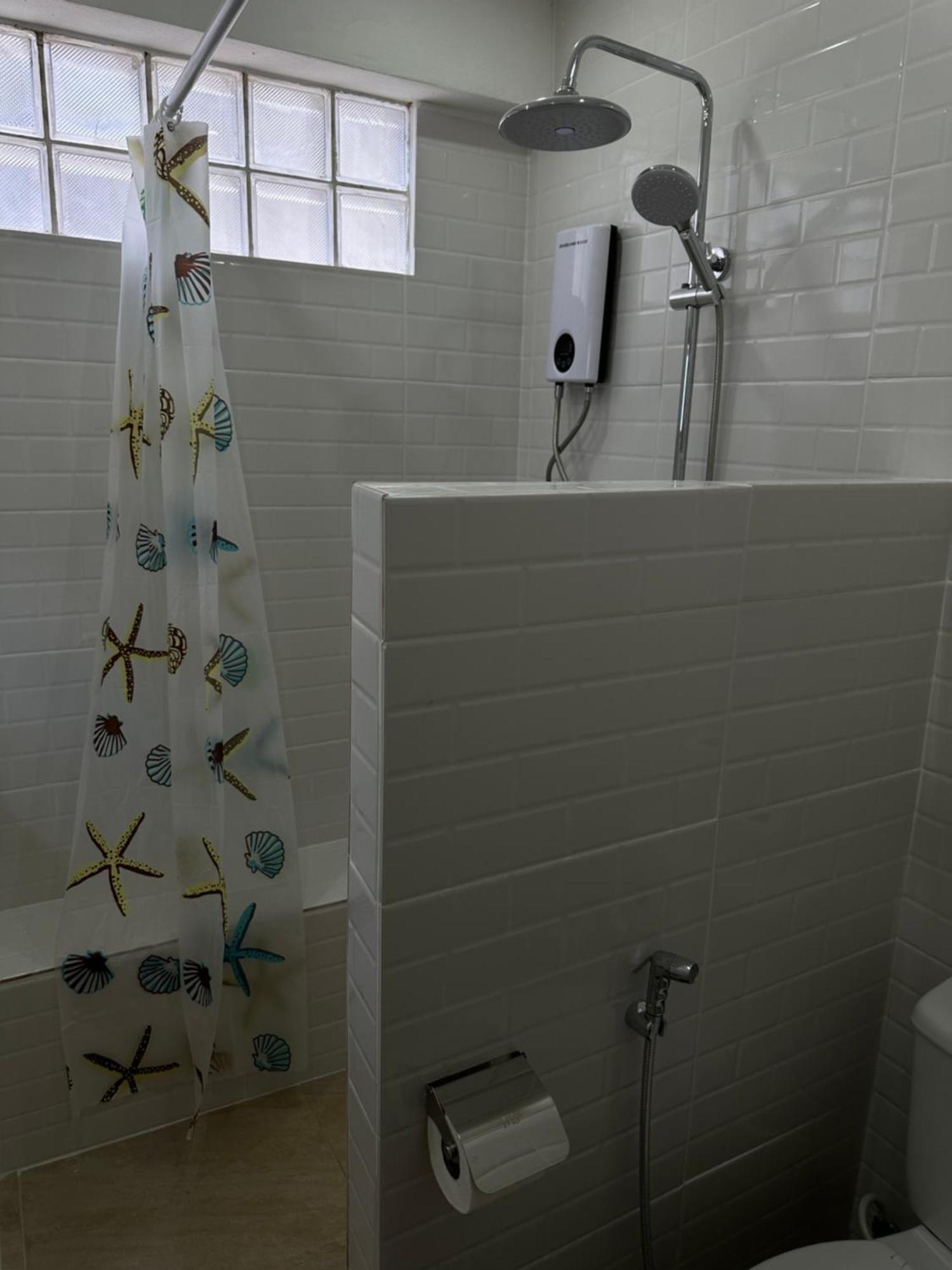 Aussieland Aparthotel *
