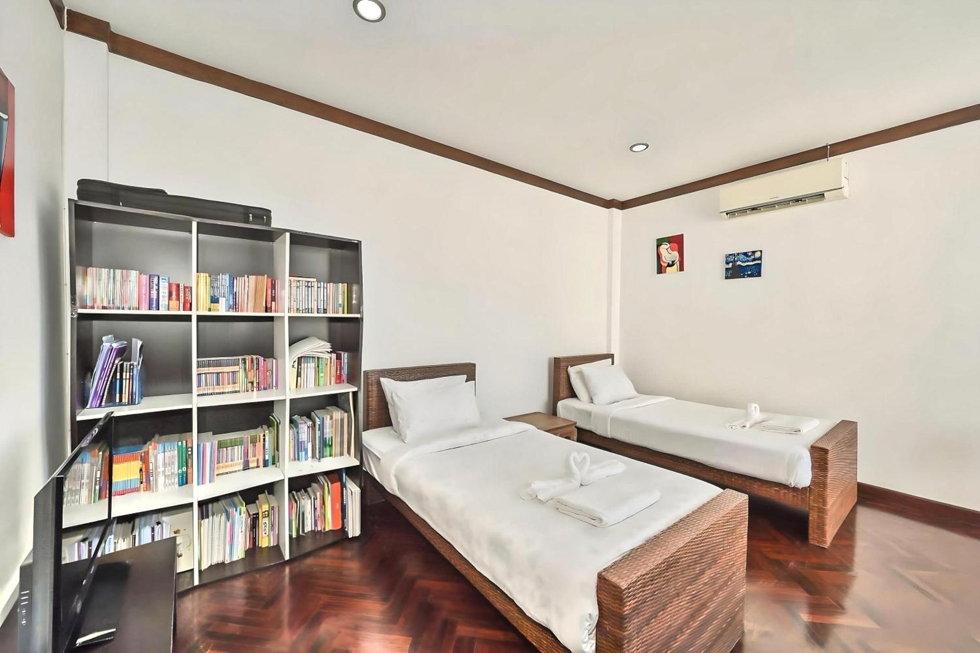 Seaview Escape - Private Pool & Private Cinema *