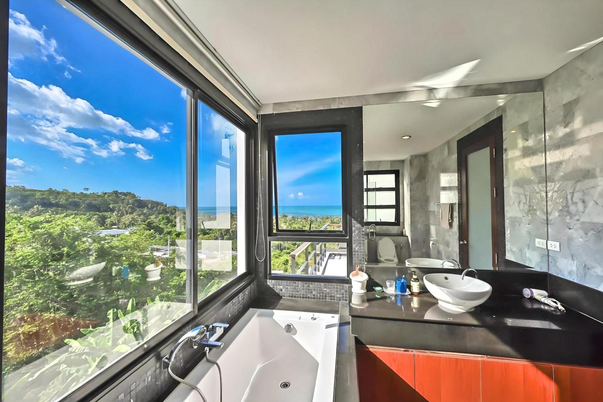 Villa Seaview Escape - Private Pool & Private Cinema