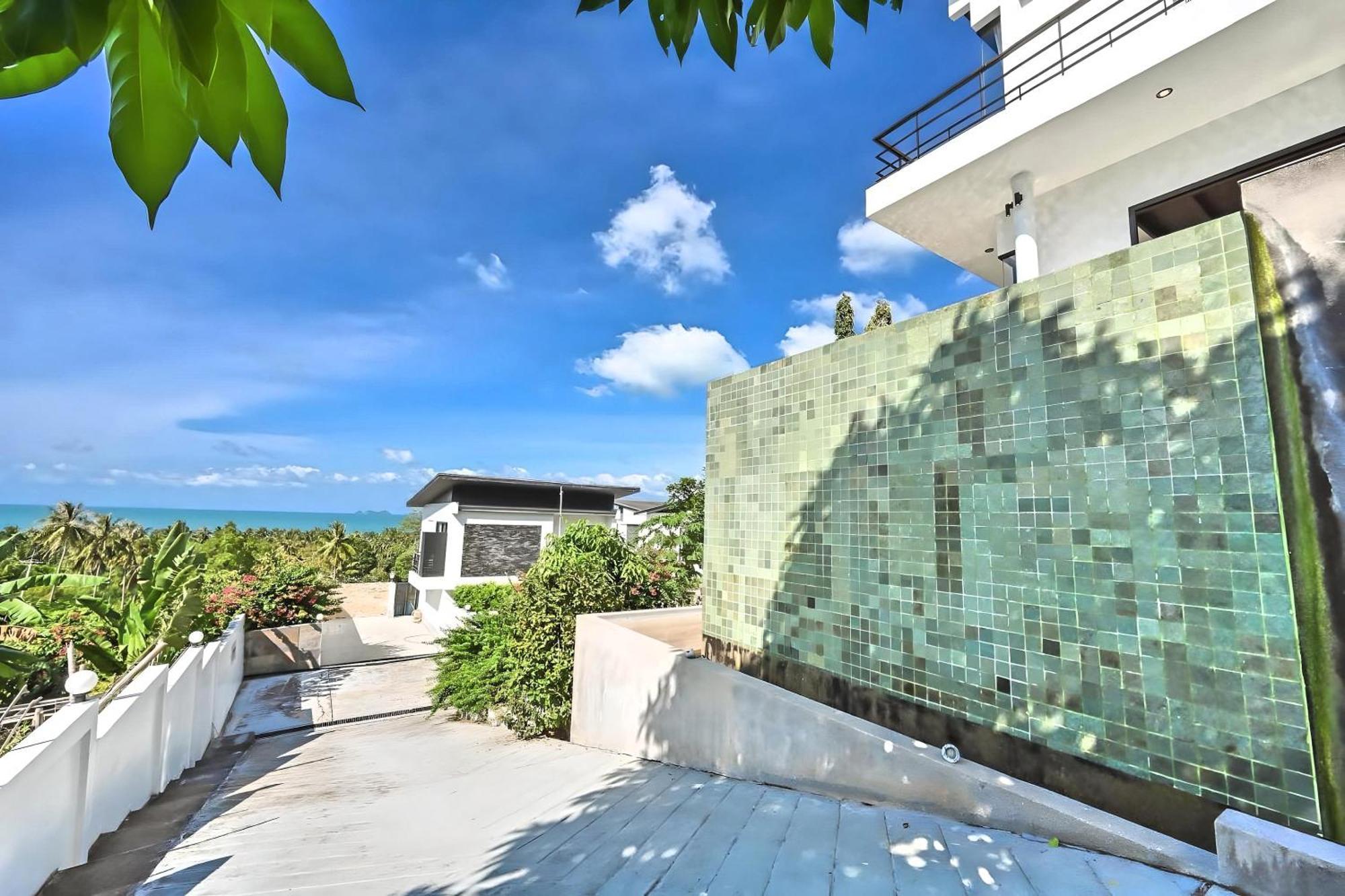 Seaview Escape - Private Pool & Private Cinema Villa *