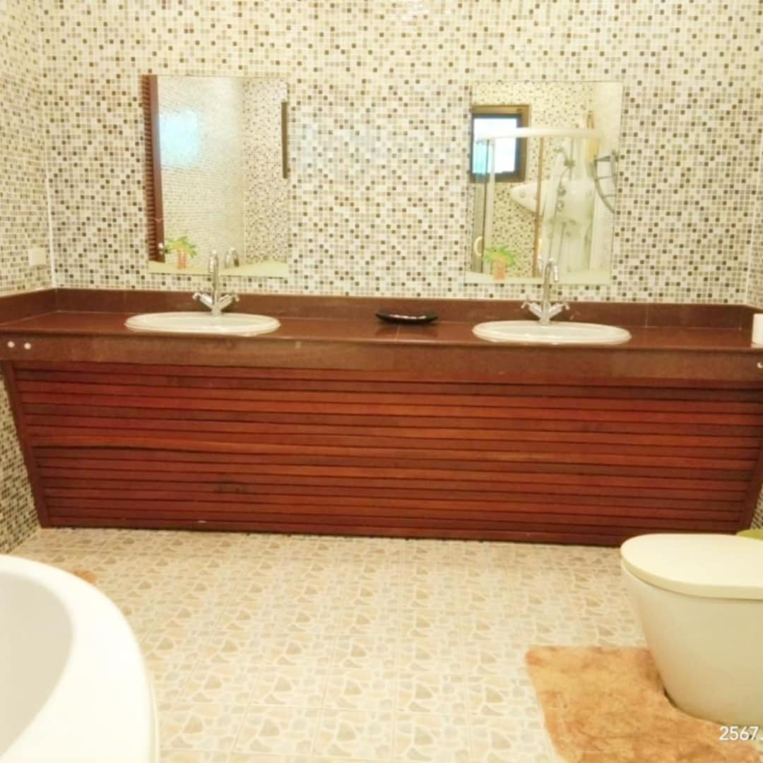 Baan Dorkbua Villa Villa Bophut