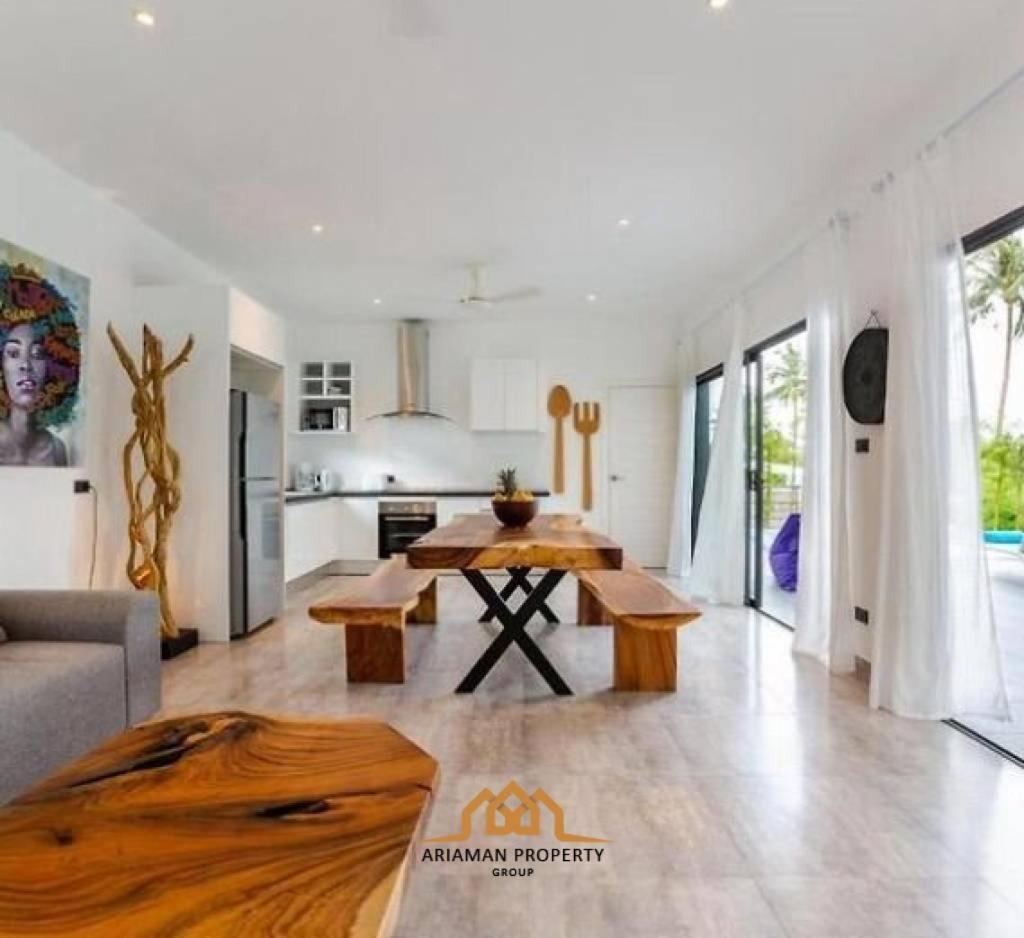 Luxurious 4-bedroom Pool Near Noi