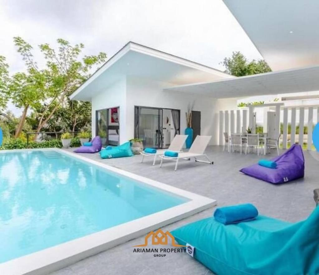 Luxurious 4-bedroom Pool Near Noi Villa