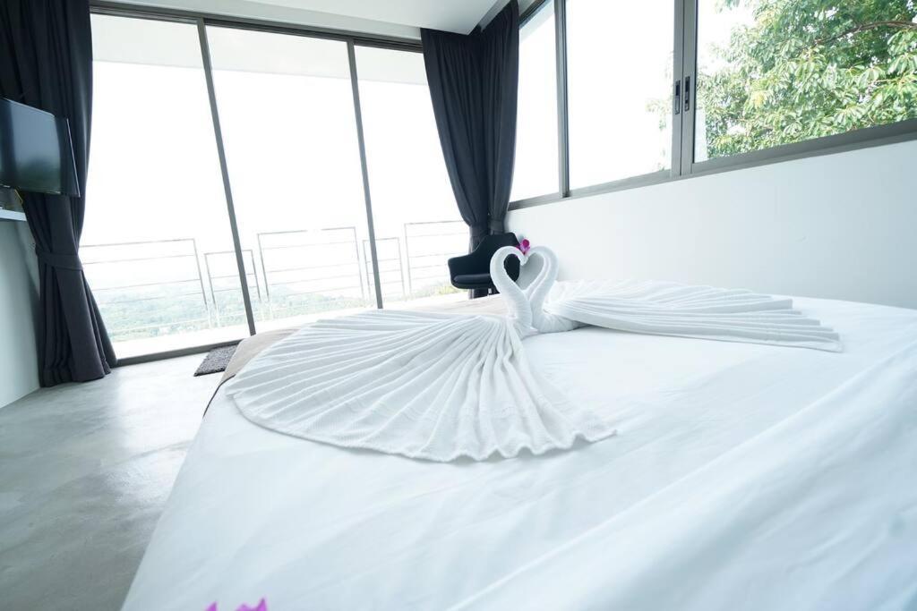 3-bedrooms In Noi Villa