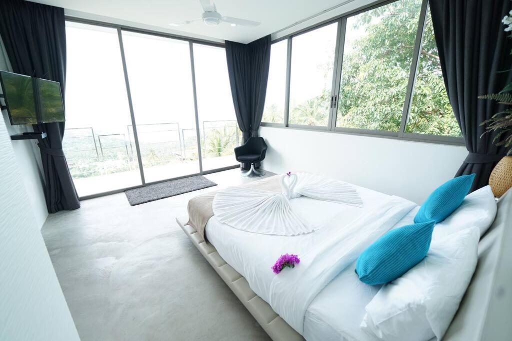 3-bedrooms In Noi Villa *