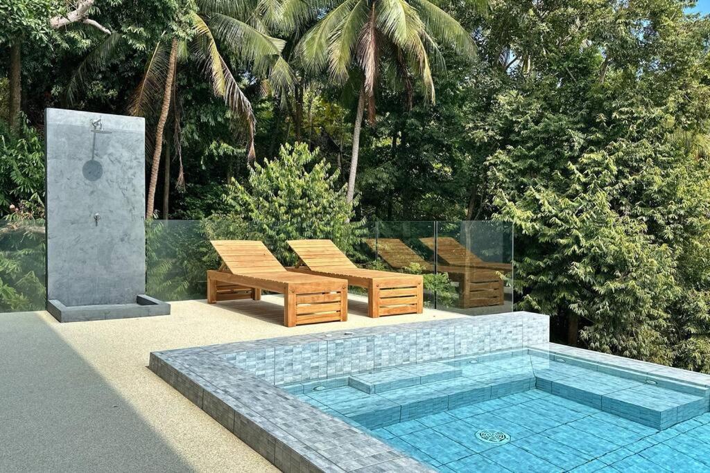 Capri Piscine Jacuzzi Vue Amphoe Koksamui