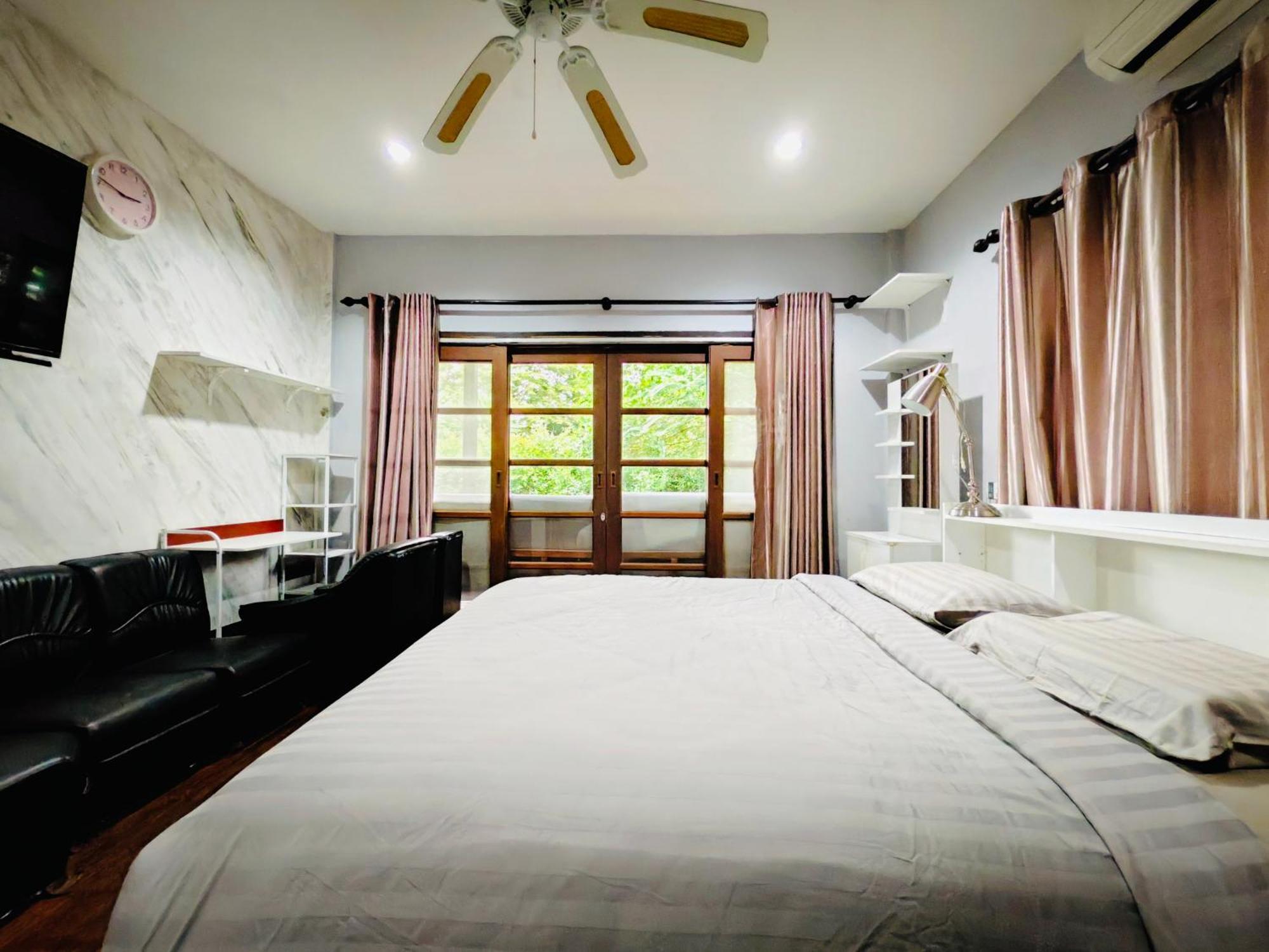 Pony Hill Villa *