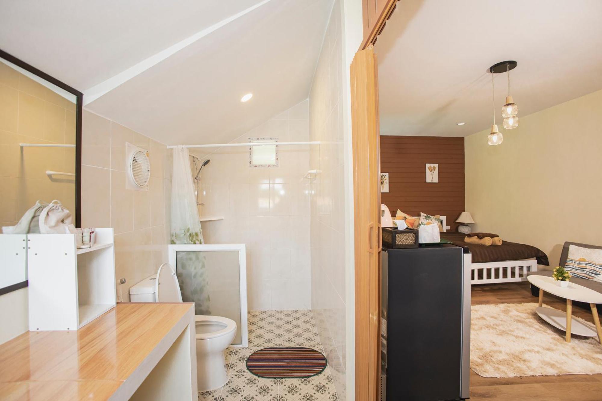 Blockhouse Samui Hostel Mae Nam
