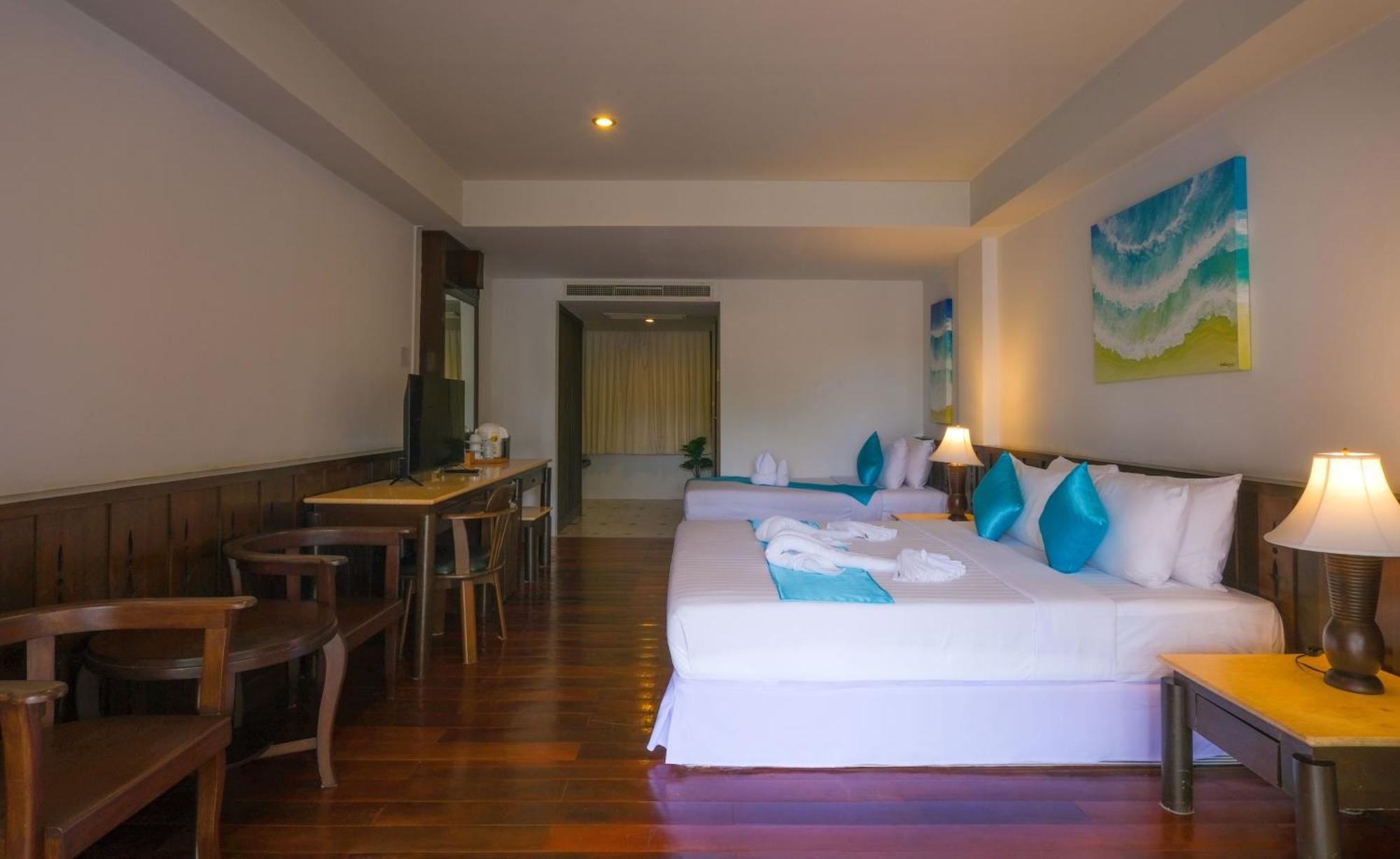 Hotel Smile Samui Front