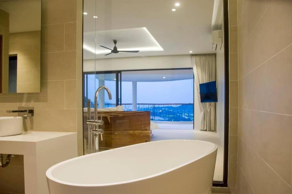 Villa Martin - Amazing View *