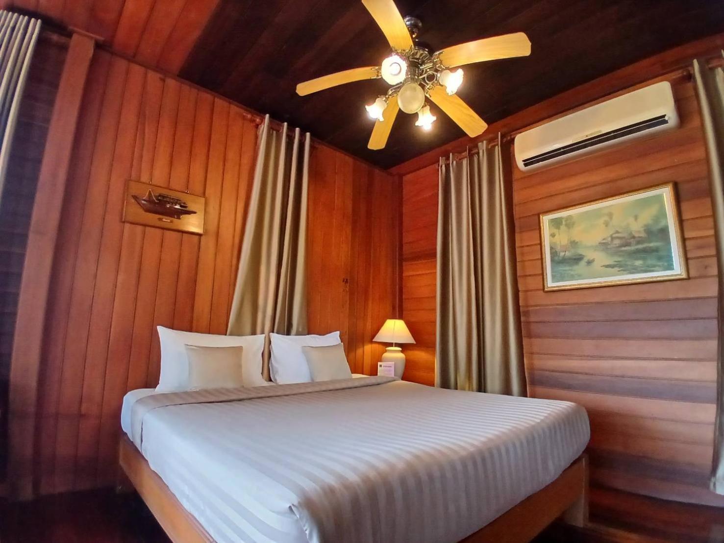 Samui Wooden Hill