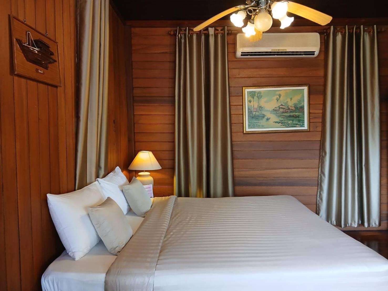 Samui Wooden Hill Guest house Koh Samui