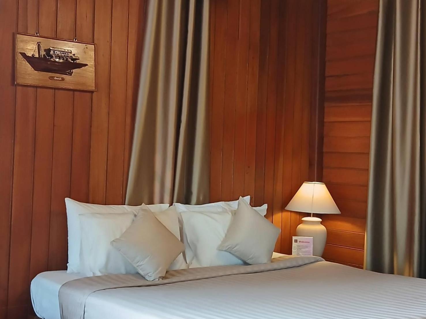 Samui Wooden Hill