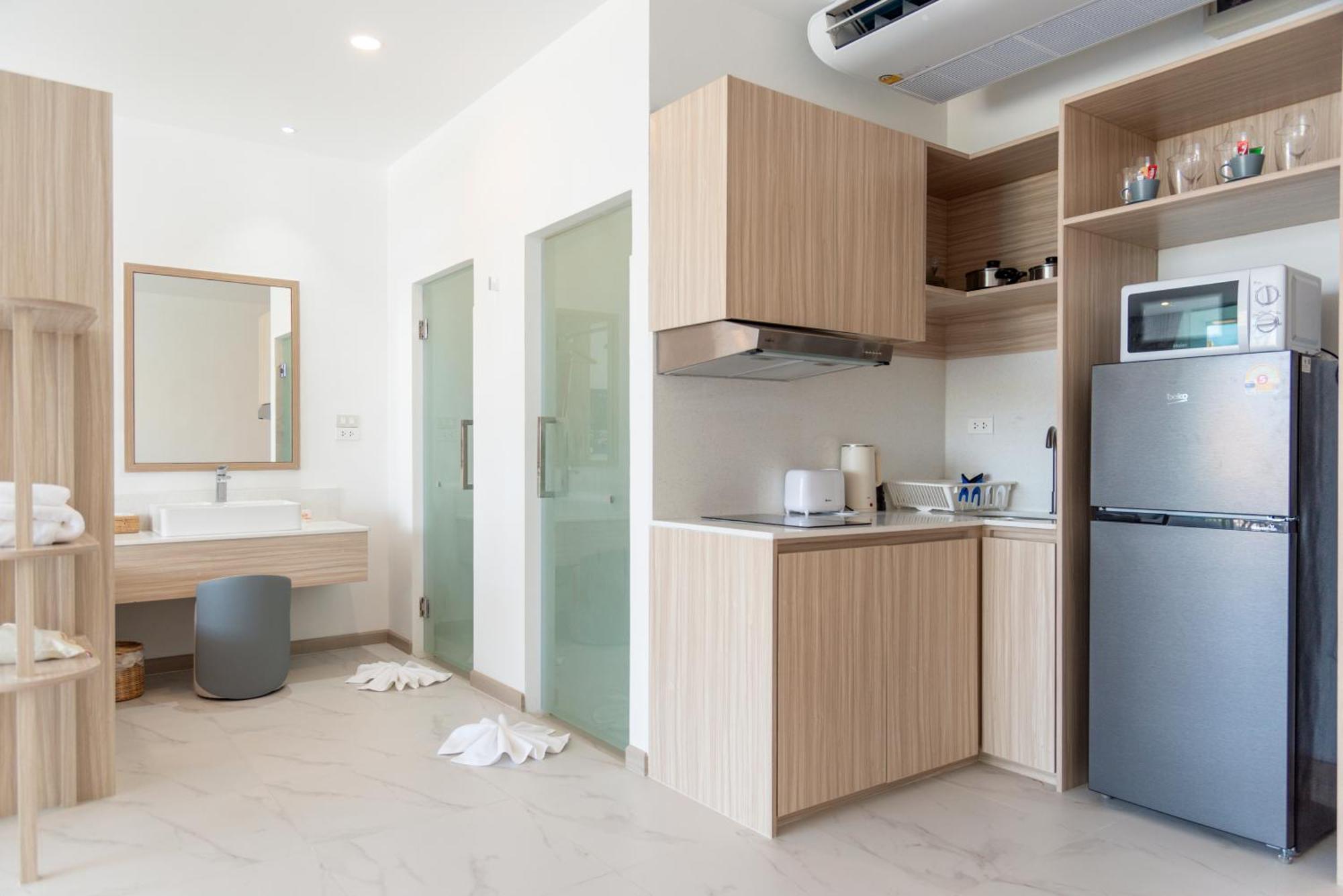 Beachfront Luxury 33