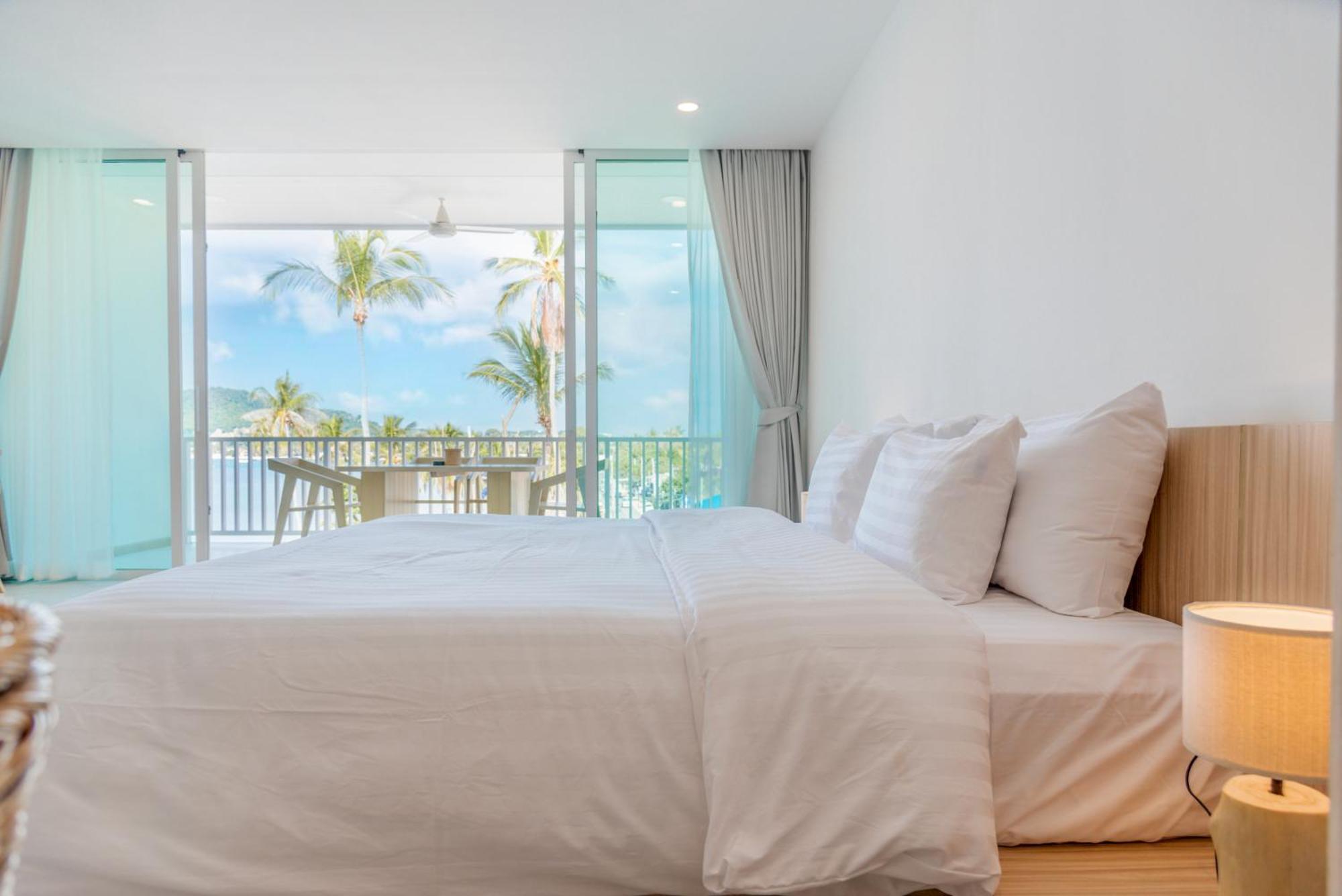 Beachfront Luxury 33 Bang Rak Beach (Koh Samui)