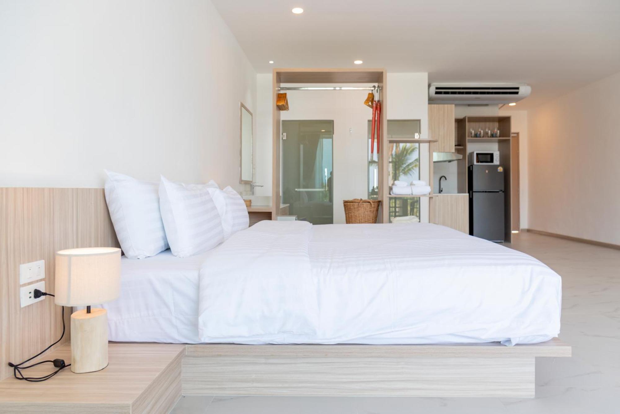 Apartment Beachfront Luxury 33