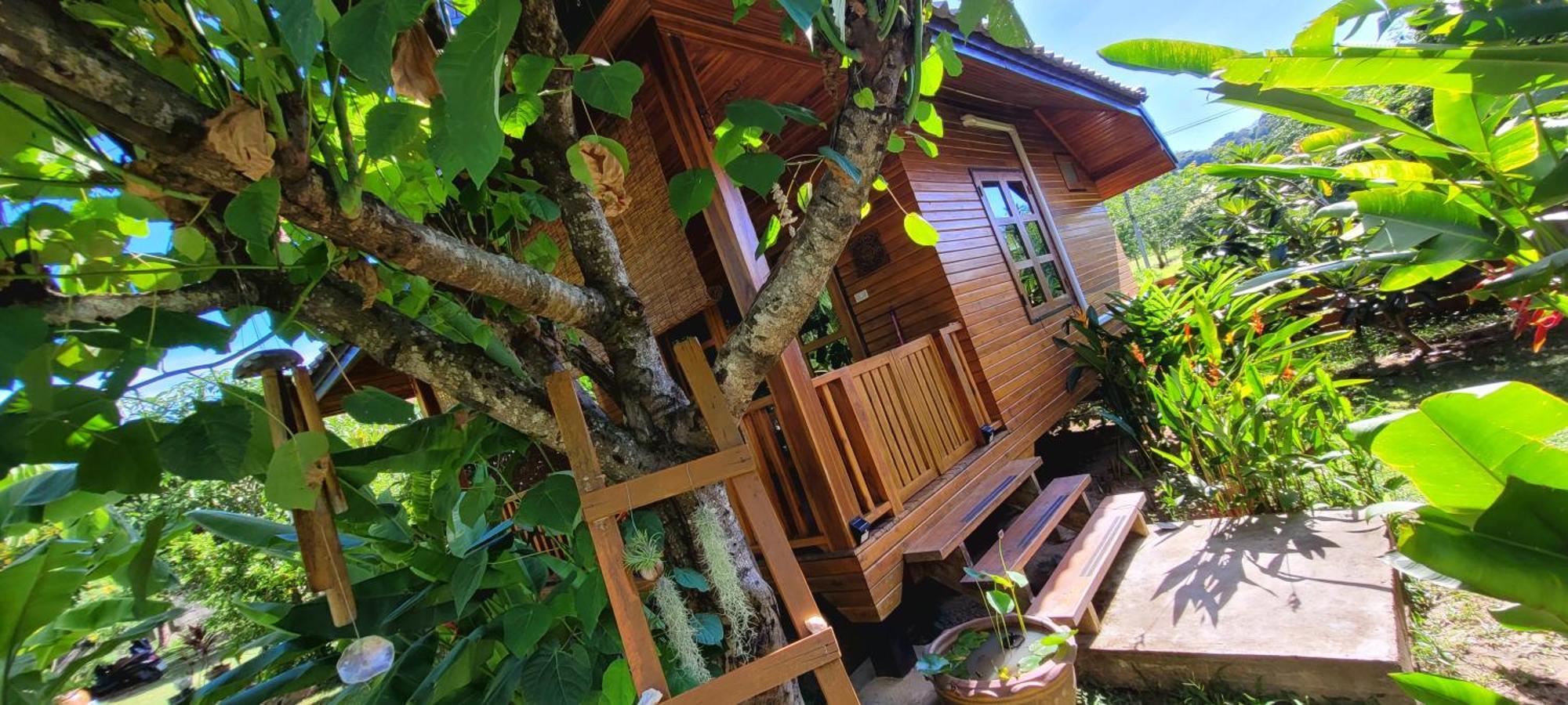 Samui Blue Bird Frühstückspension Mae Nam