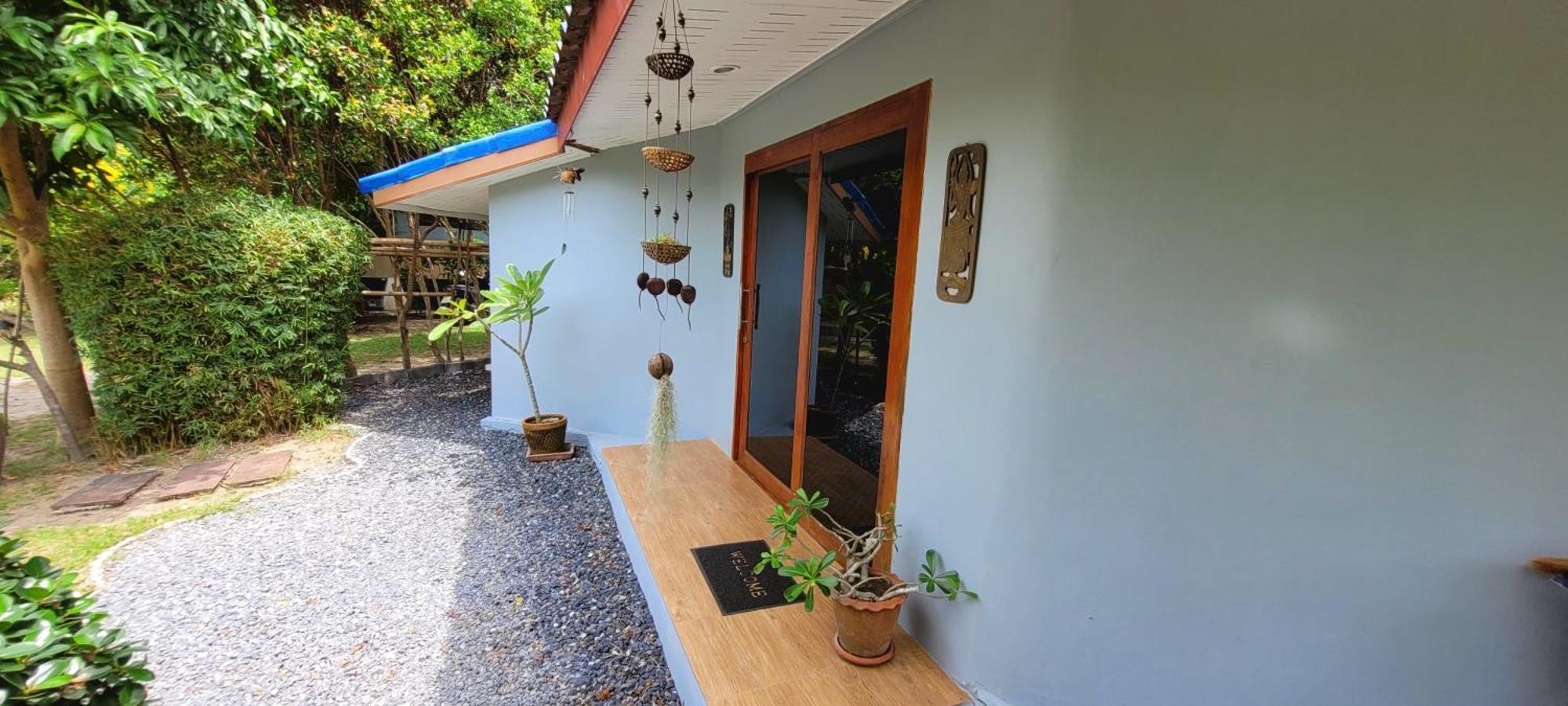Samui Blue Bird Bed & Breakfast *