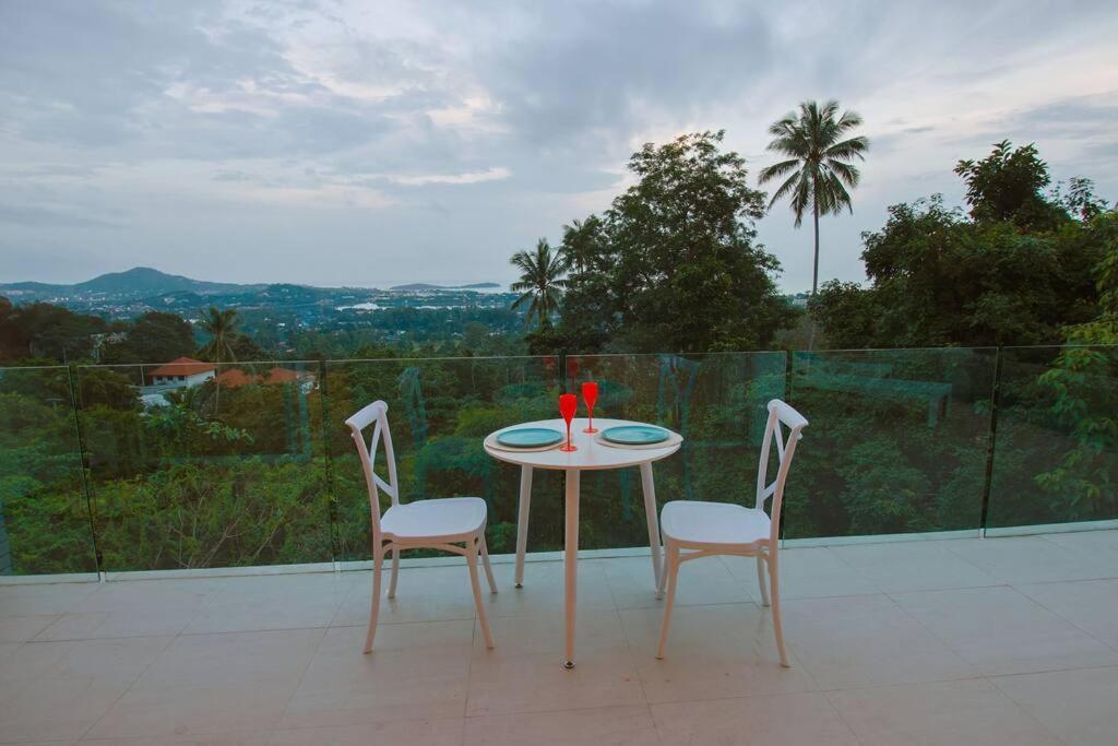 Sky Elefants Pool Villa *