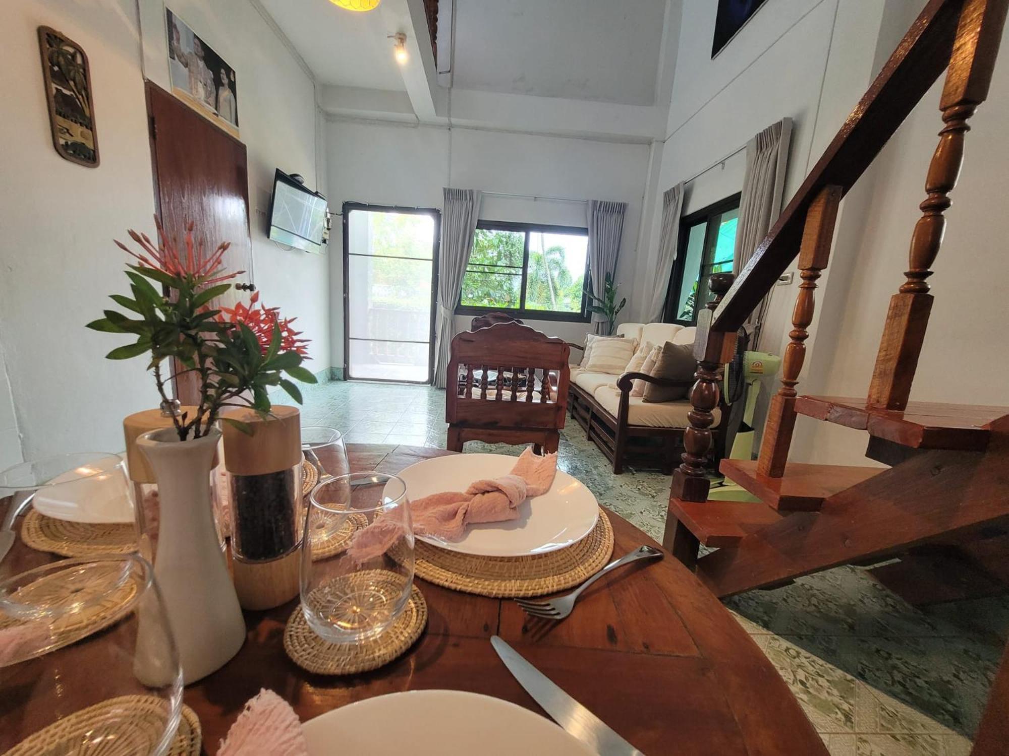 Holiday home Paradise Escape Nr W/veranda, Bicycle, Wi-fi Mae Nam