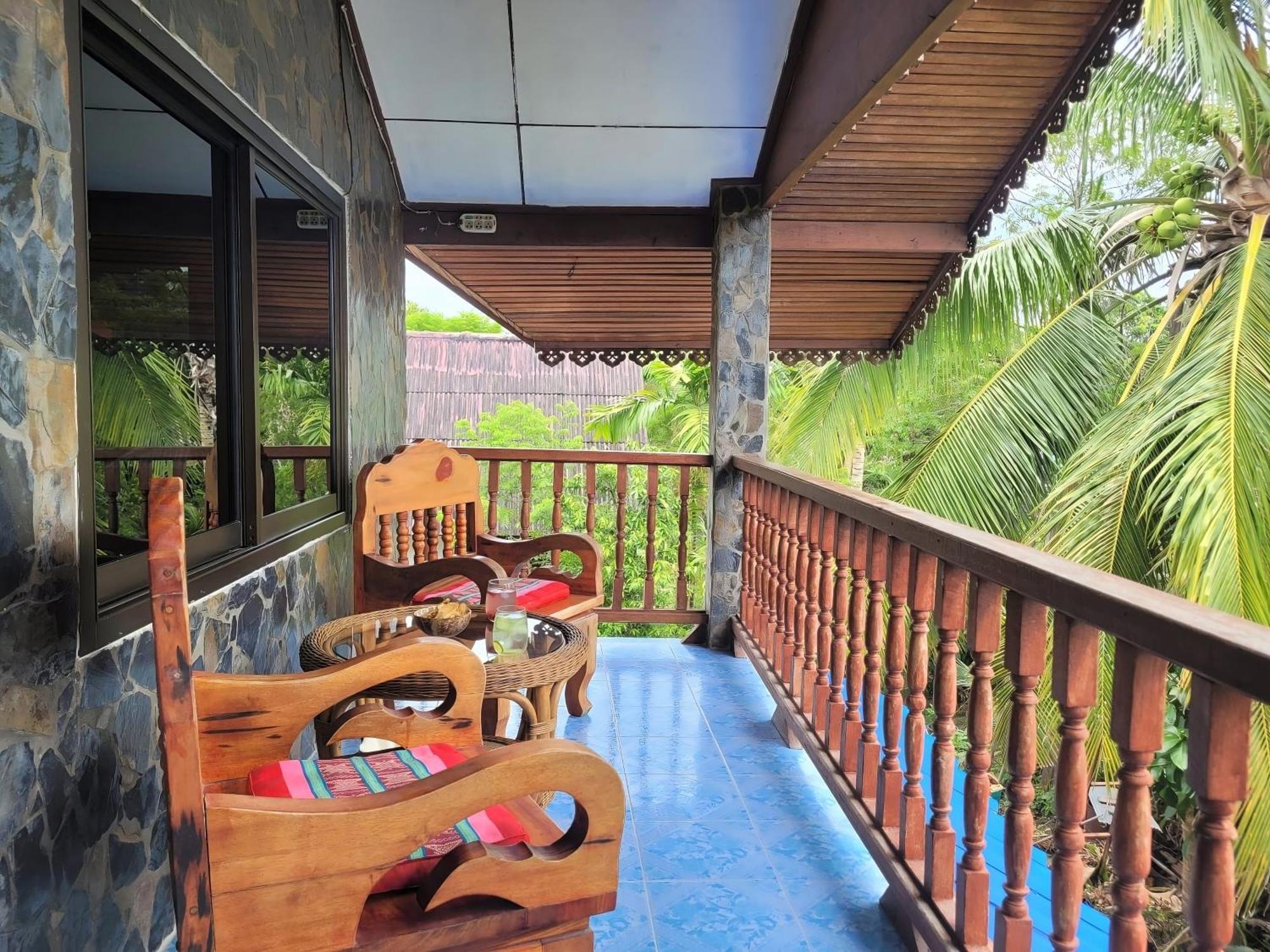 Paradise Escape Nr W/veranda, Bicycle, Wi-fi Mae Nam