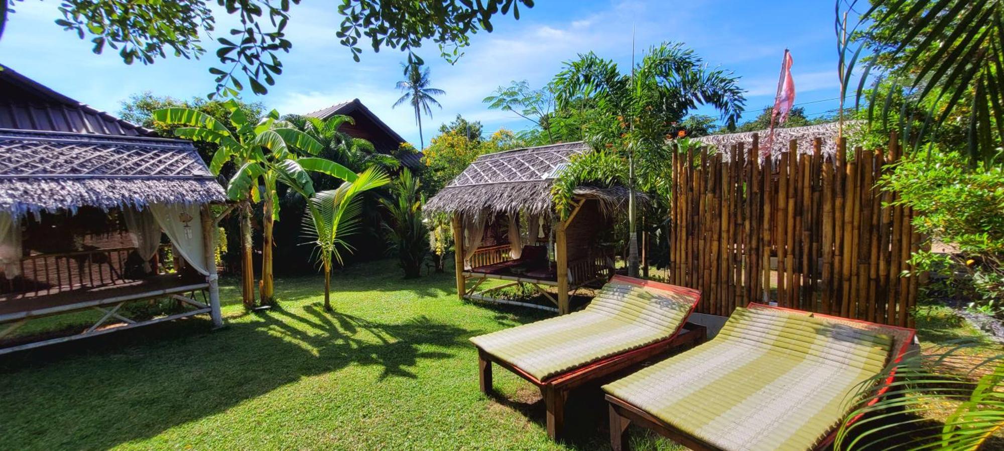 Samui Blue Bird Bed & Breakfast