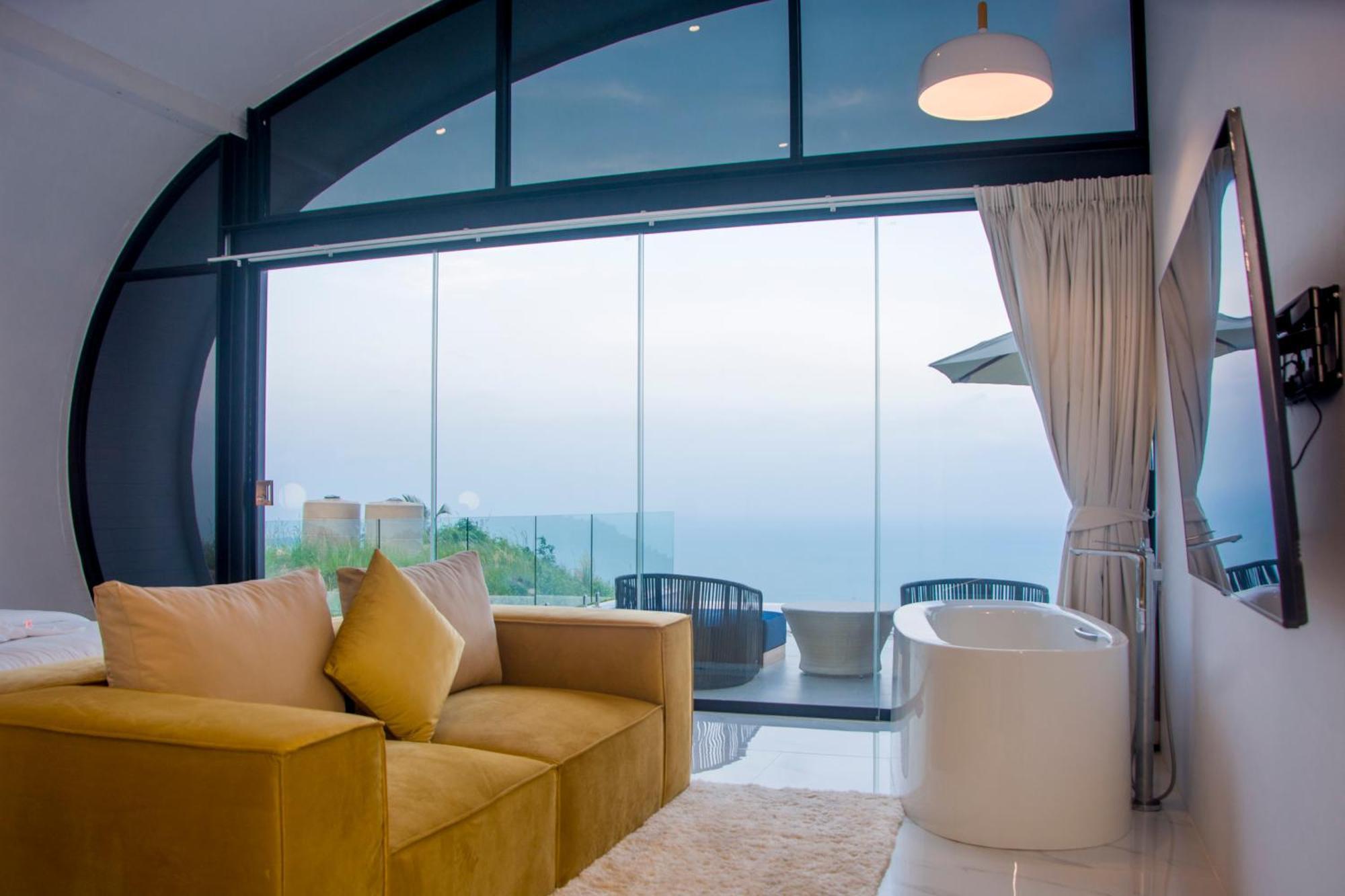 Seaview Lux Dream Villa *