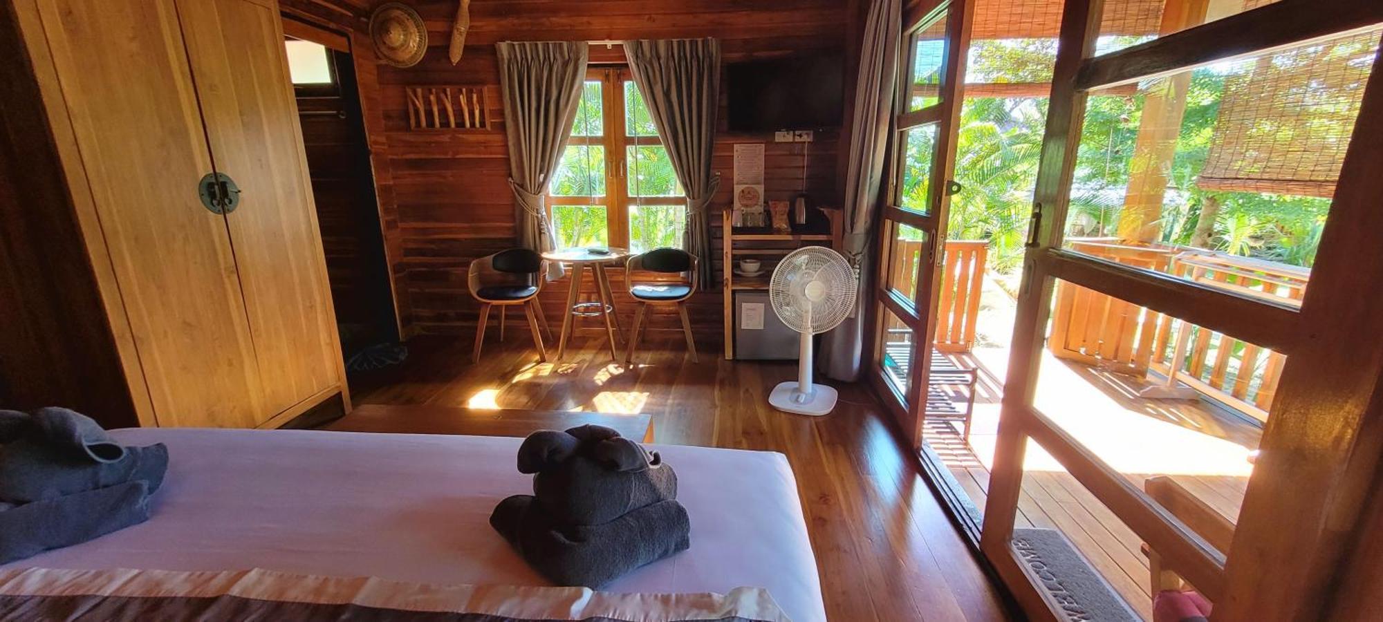 Samui Blue Bird Bed & Breakfast *