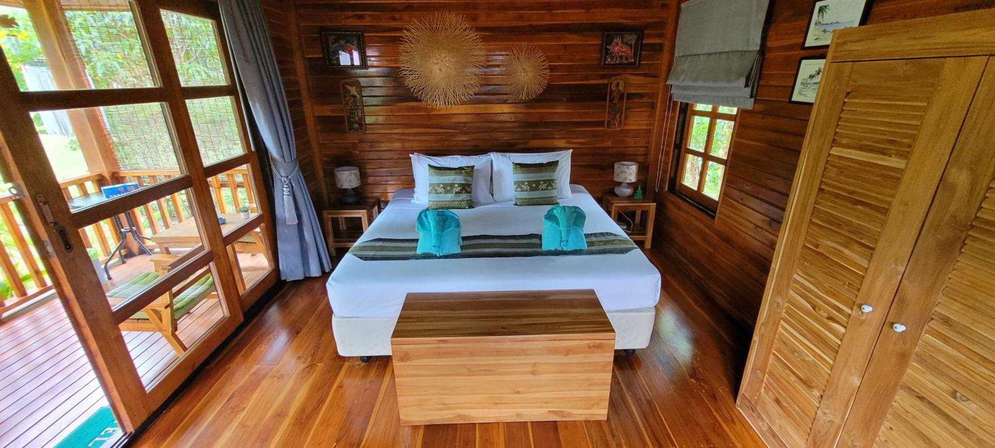 Samui Blue Bird Bed & Breakfast *