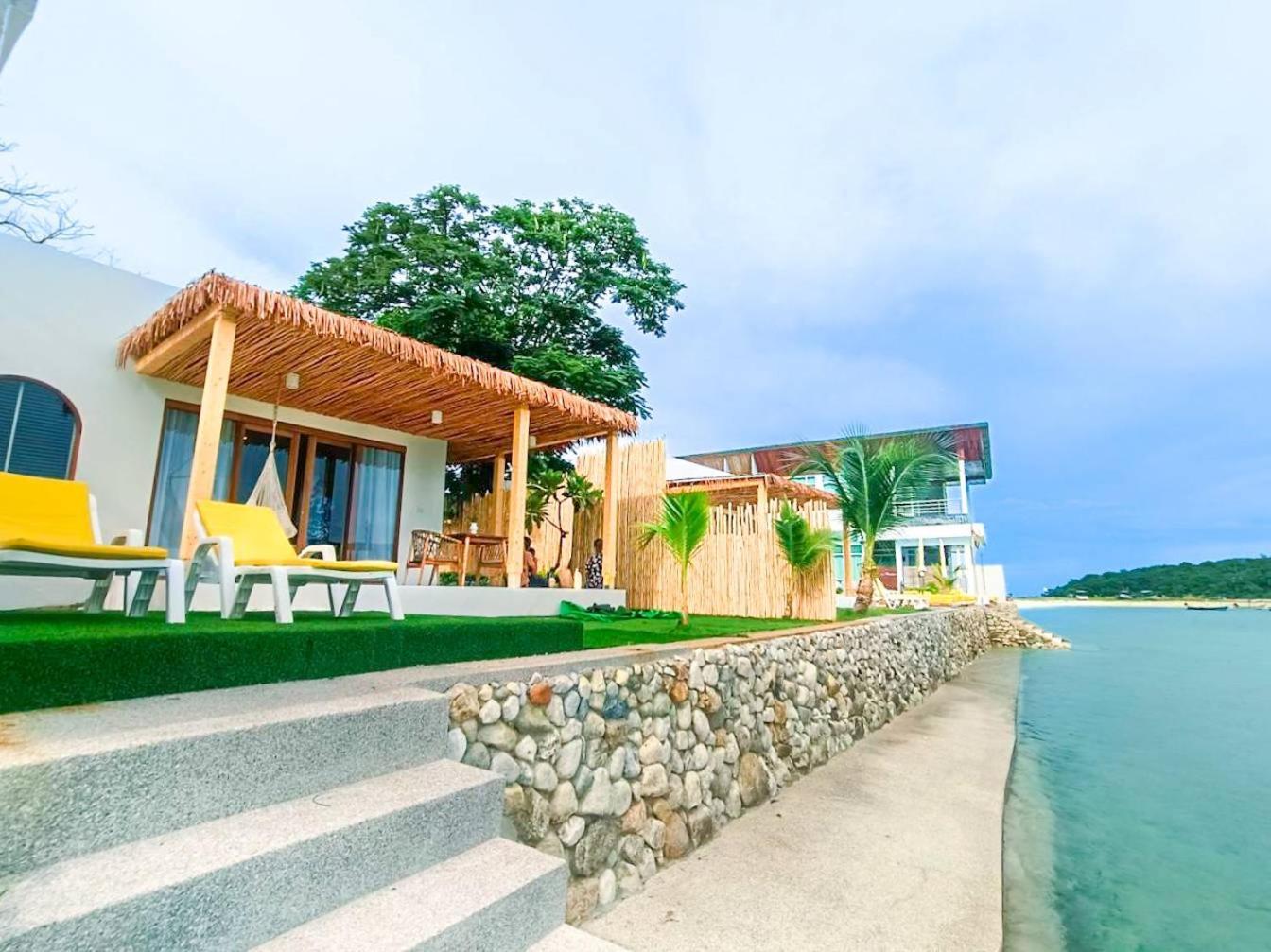 Smile Samui Front 4*