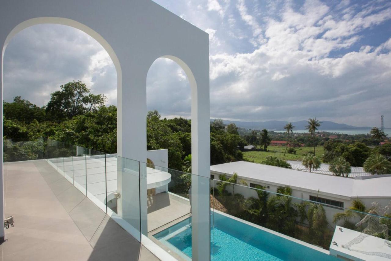 Villa C 8br Luxury Seaview Villa, 2 Swimming Pools *