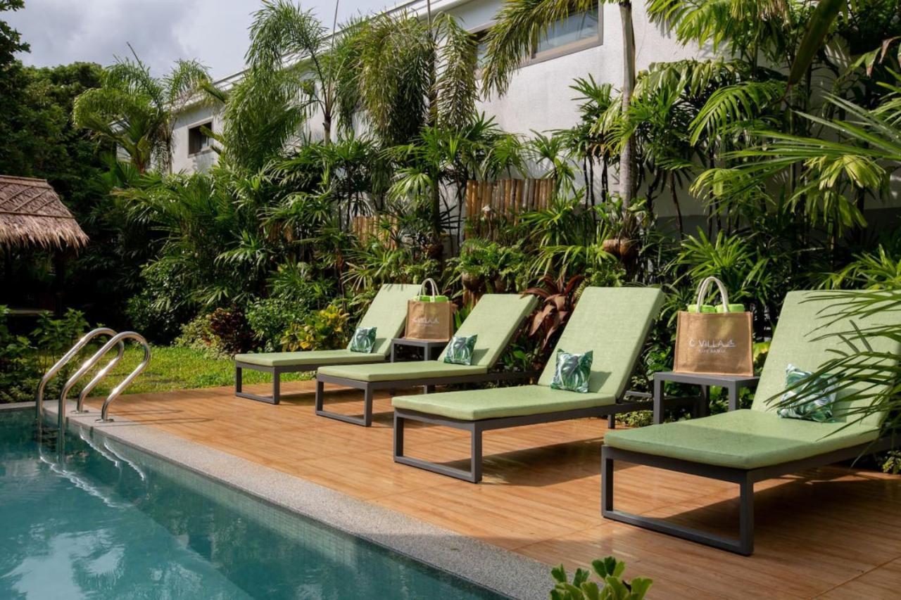 Villa C 8br Luxury Seaview Villa, 2 Swimming Pools *