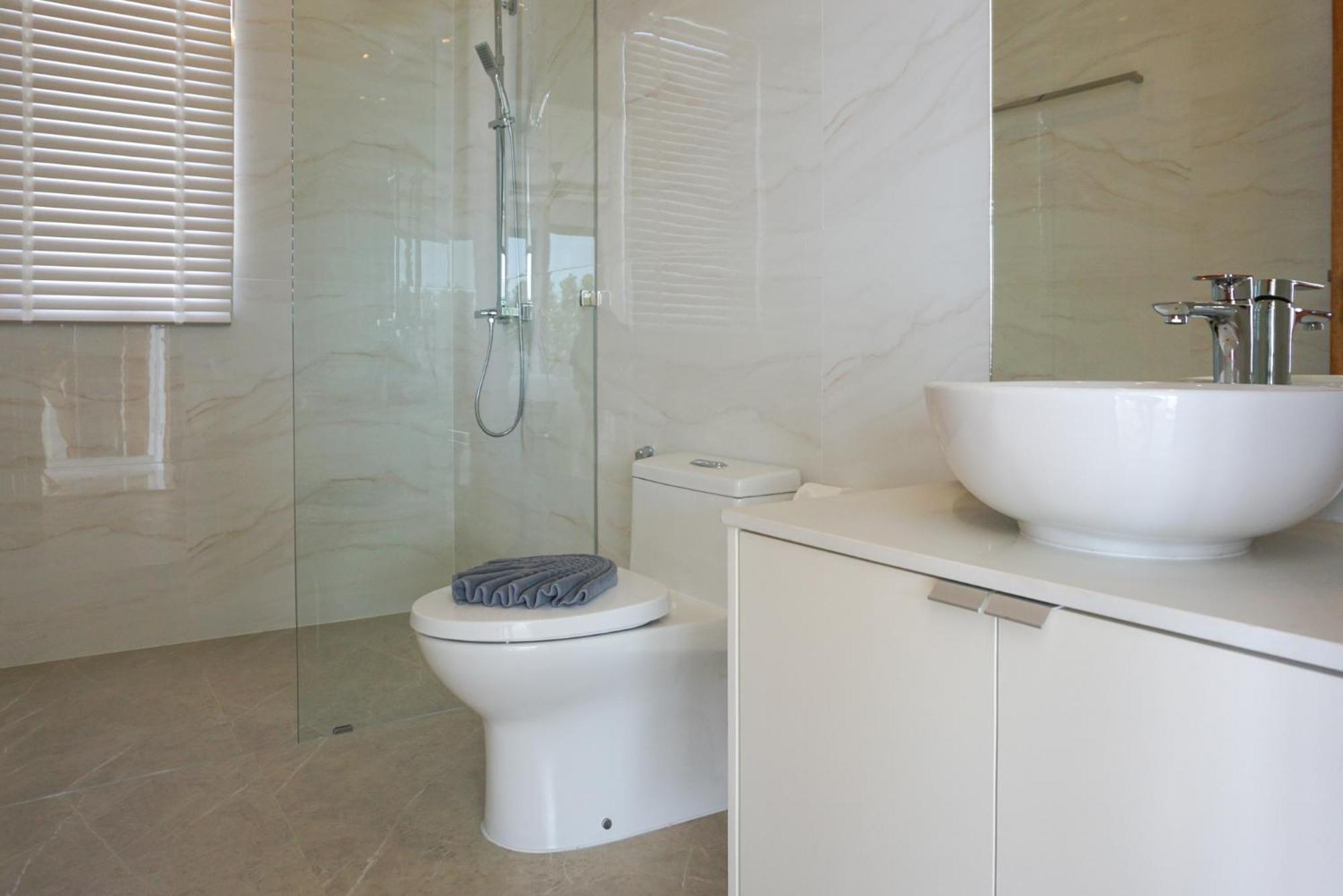 Naira Hillside Pool Villa *