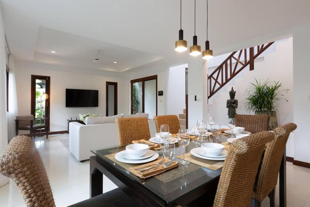 4 Secluded Private Villa