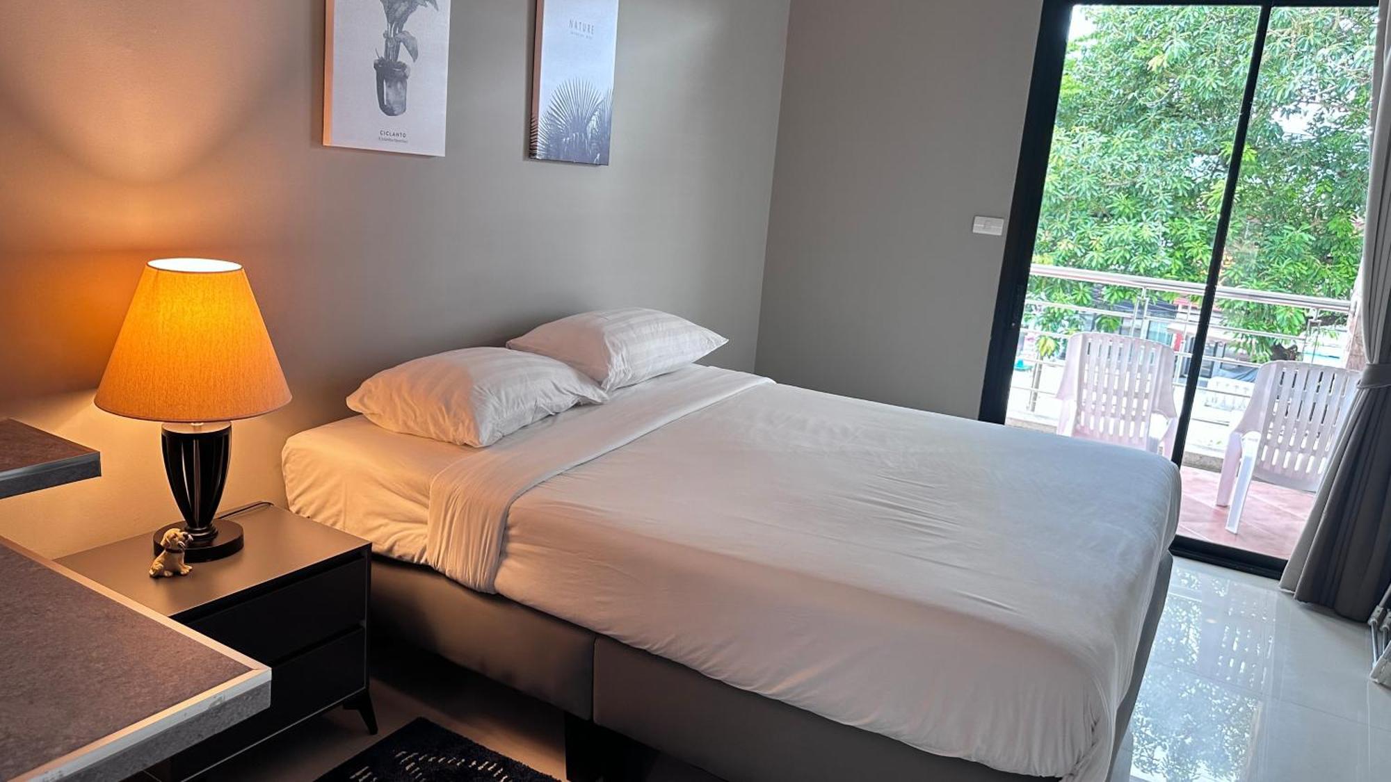 The Plaza 3*