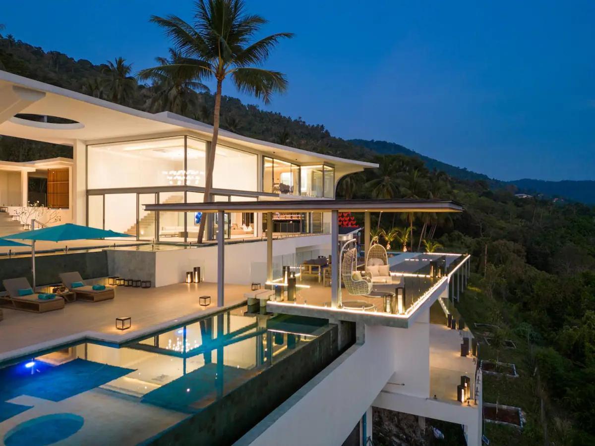 Villa Me Huge And Luxurious *