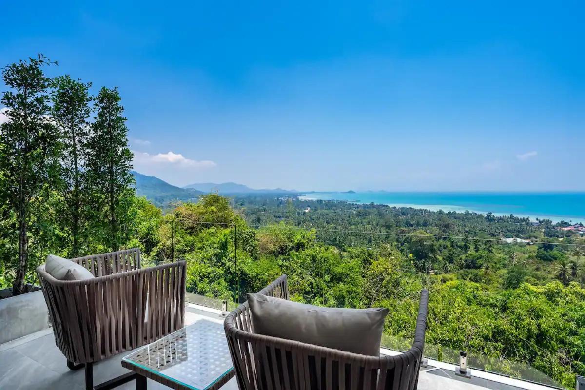 Villa Me Huge And Luxurious *