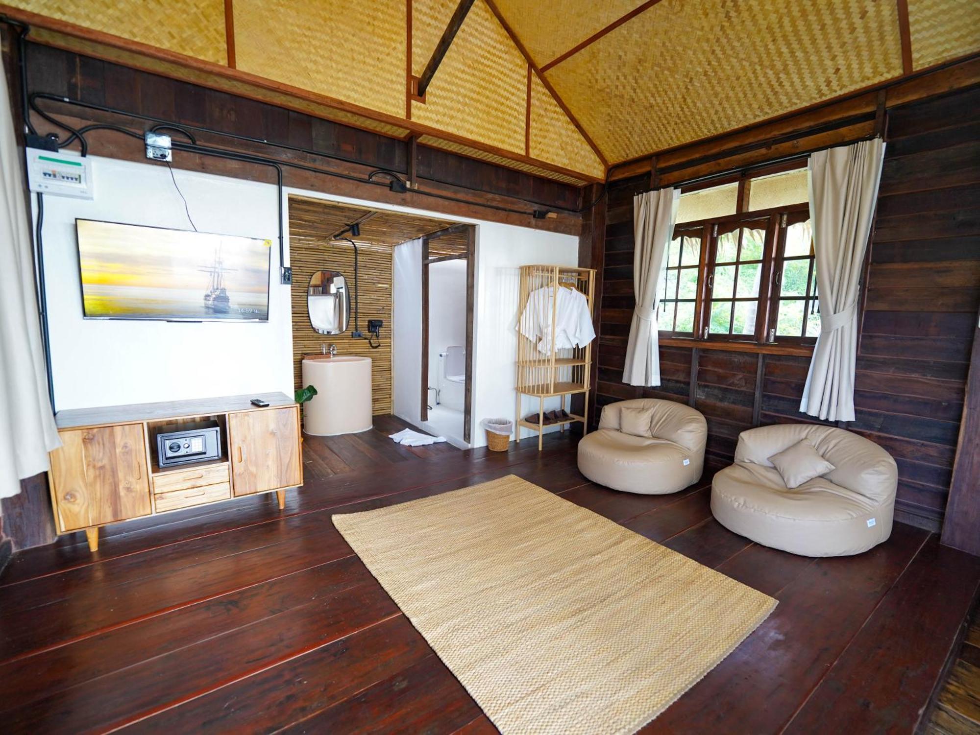 Roomquest Theva Koh Samui